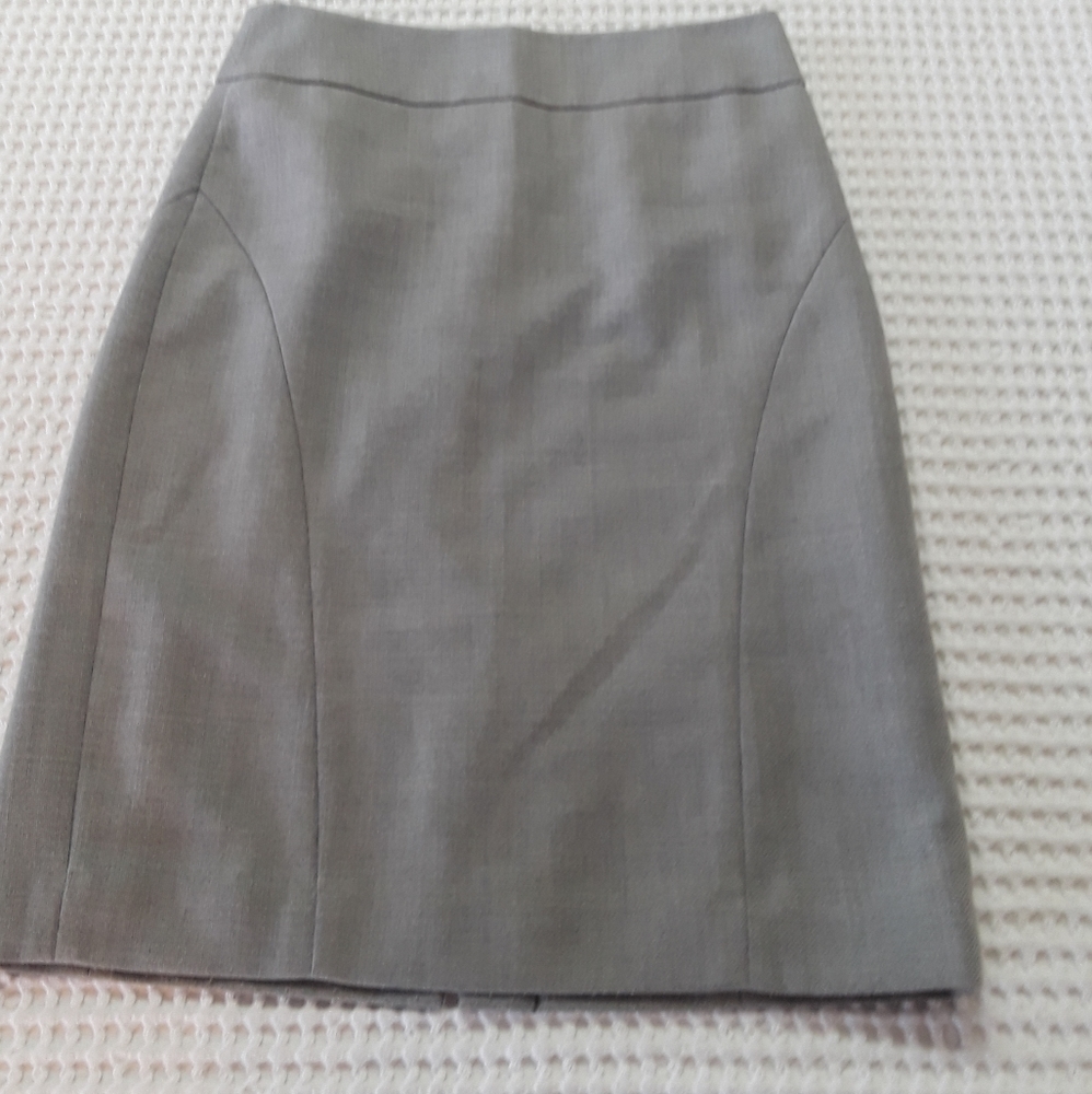 FREE GIFT. Banana Republic Pencil Skirt